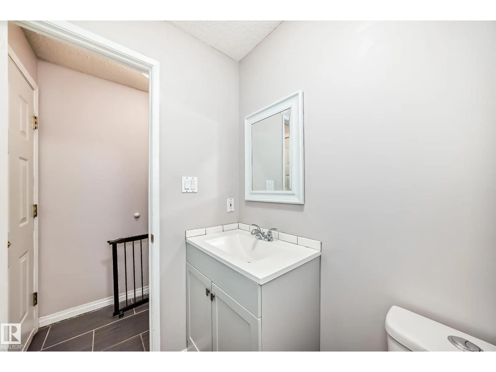 #24 1651 46 ST NW