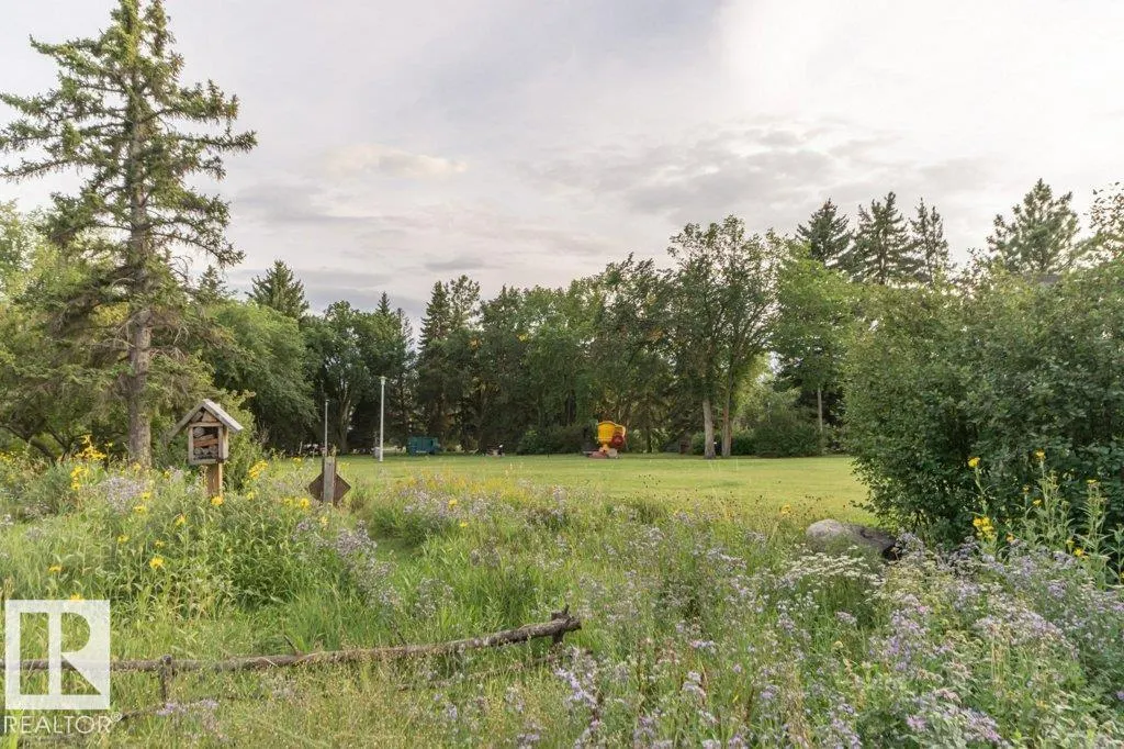 11441 74 AV NW NW