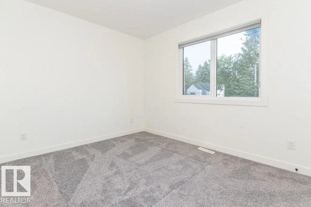11441 74 AV NW NW