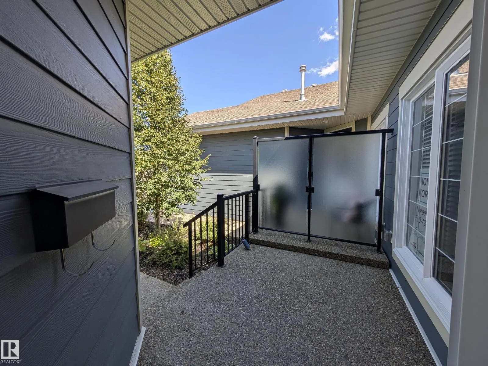 #34 3090 CAMERON HEIGHTS WY NW