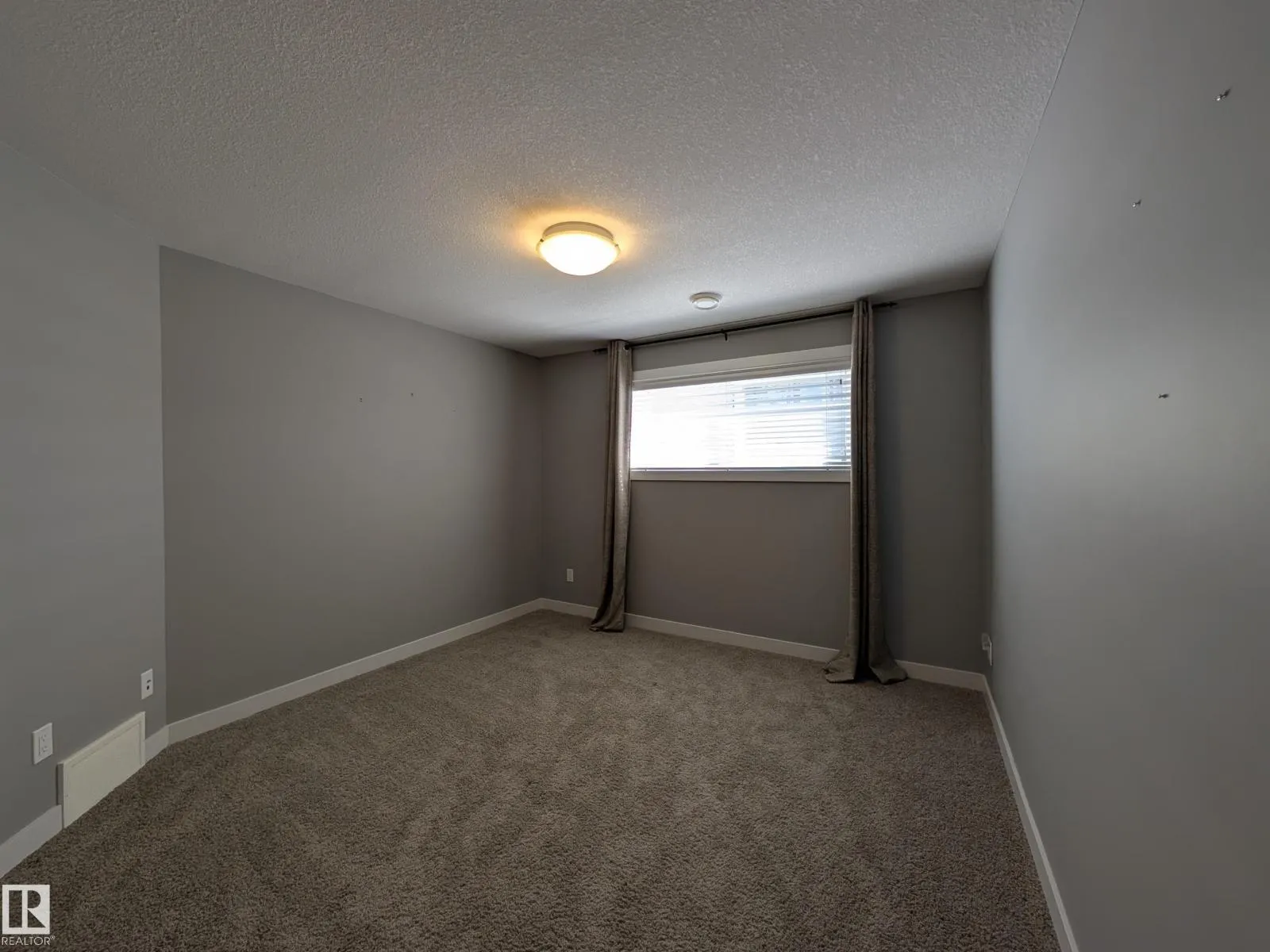 #34 3090 CAMERON HEIGHTS WY NW