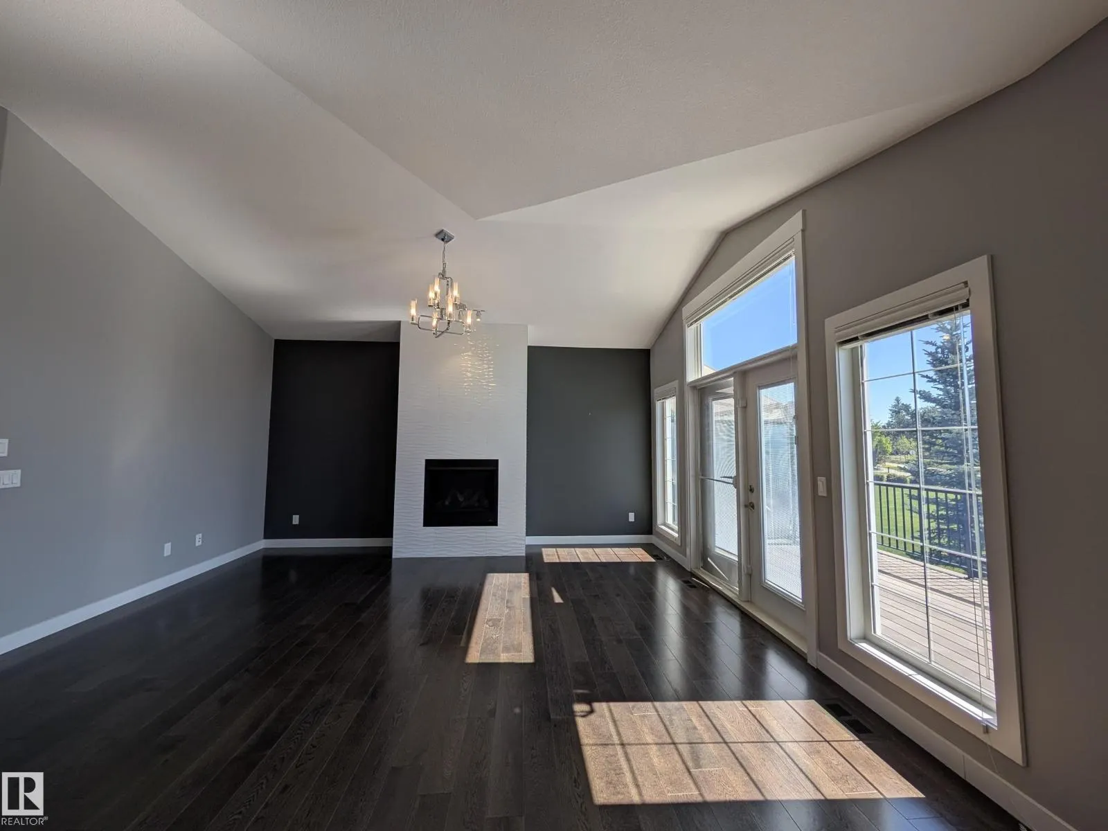 #34 3090 CAMERON HEIGHTS WY NW
