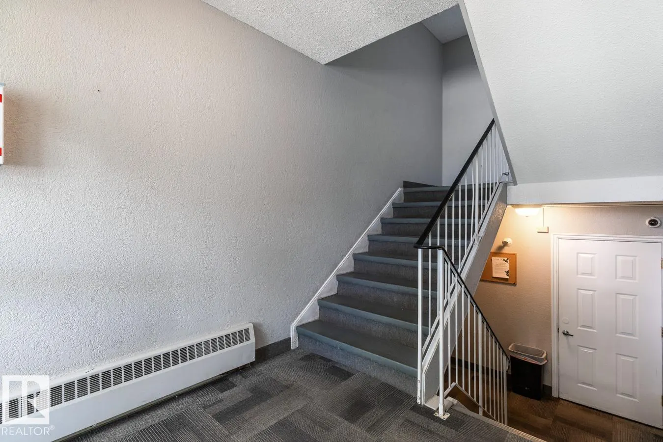 #105 8930 149 ST NW