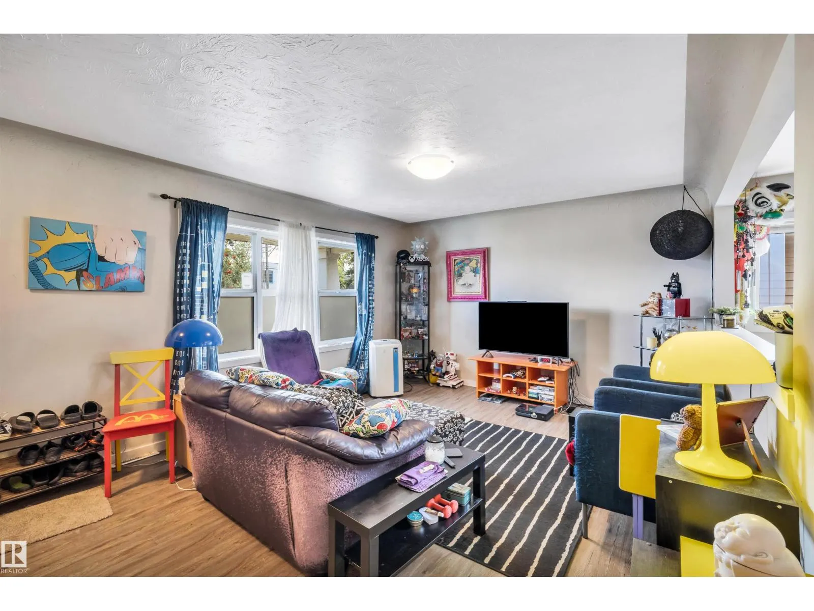 9516 63 AV NW