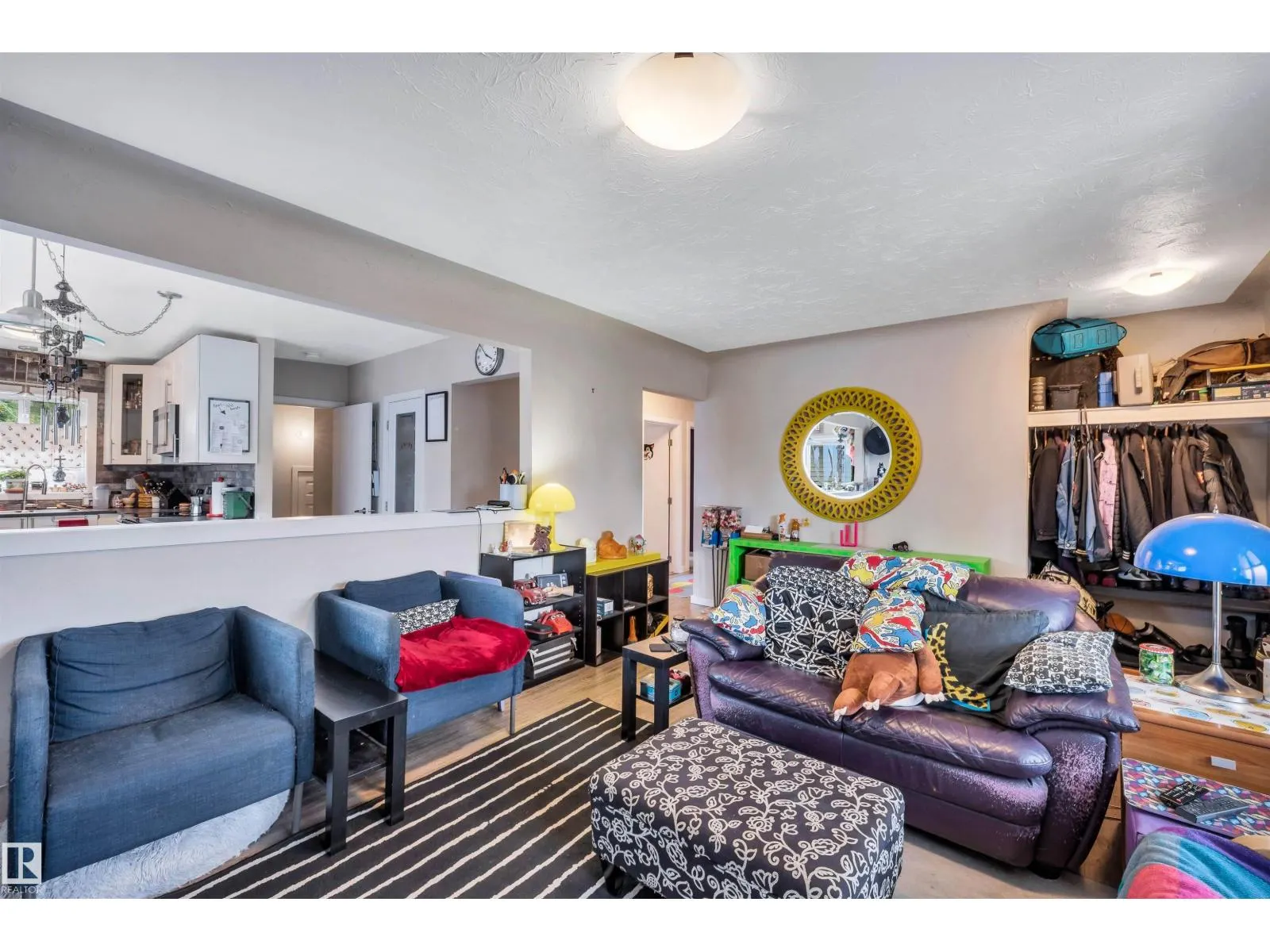 9516 63 AV NW