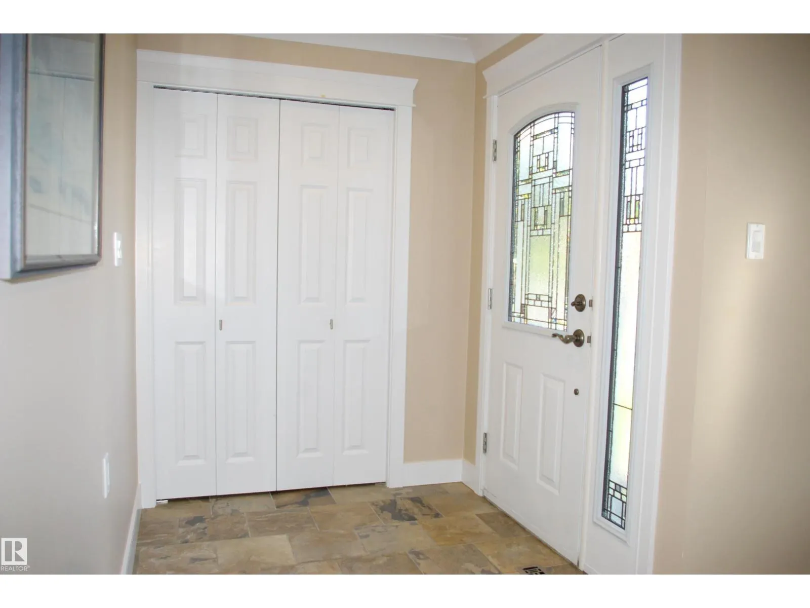 168 WARWICK RD NW