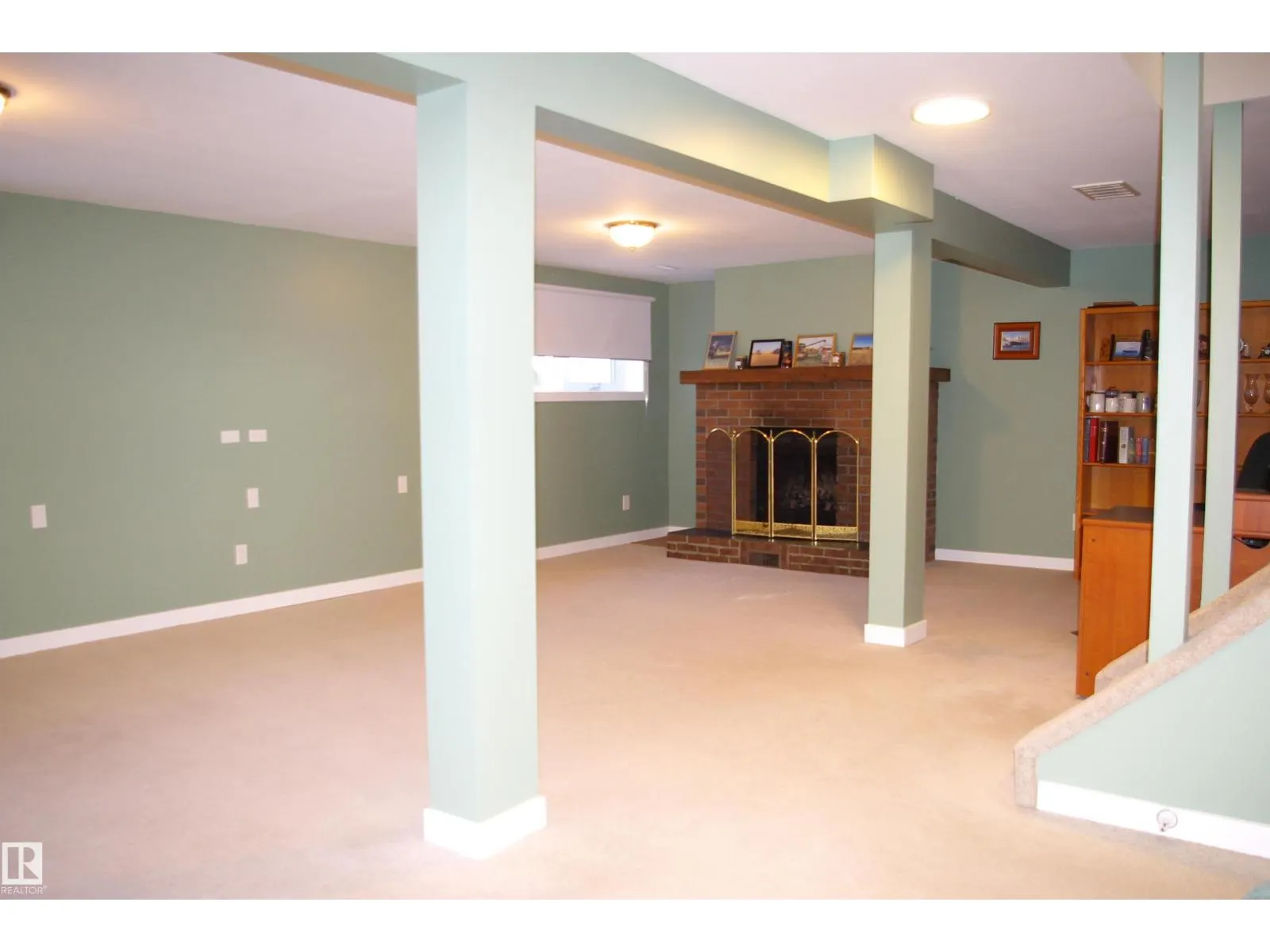 168 WARWICK RD NW