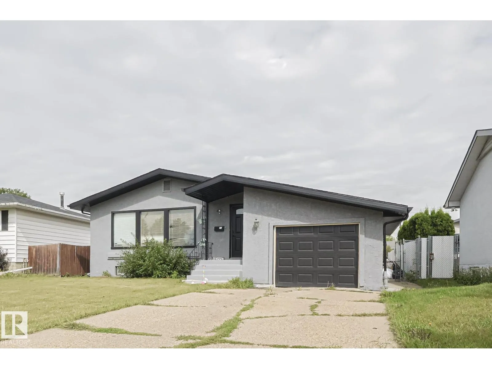 6224 136 AV NW