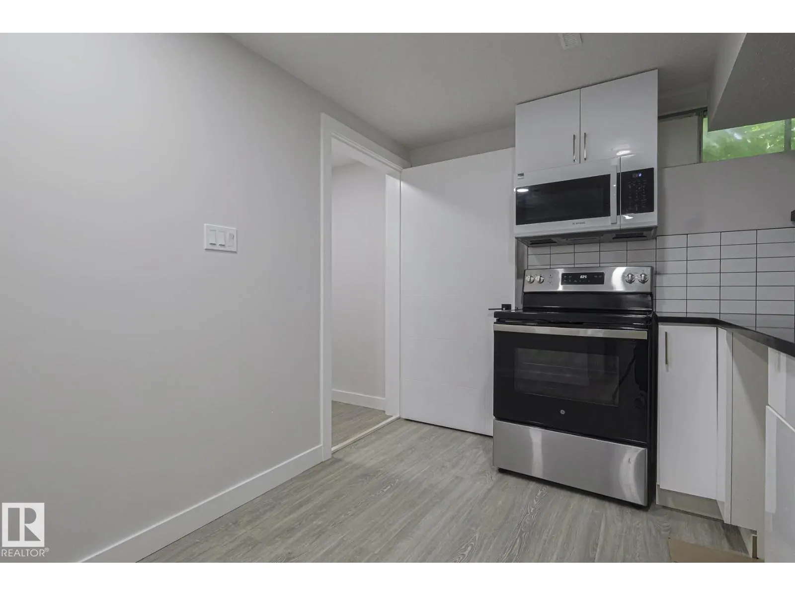6224 136 AV NW