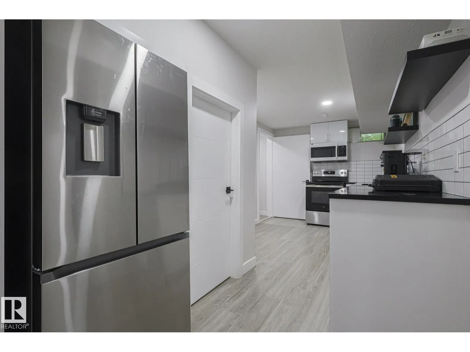 6224 136 AV NW
