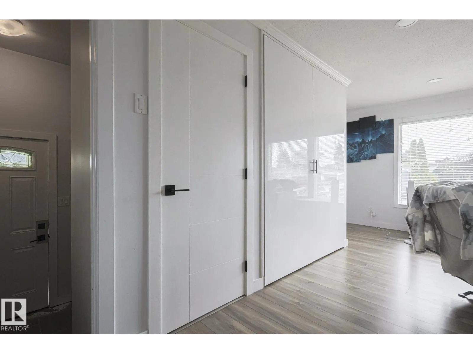6224 136 AV NW