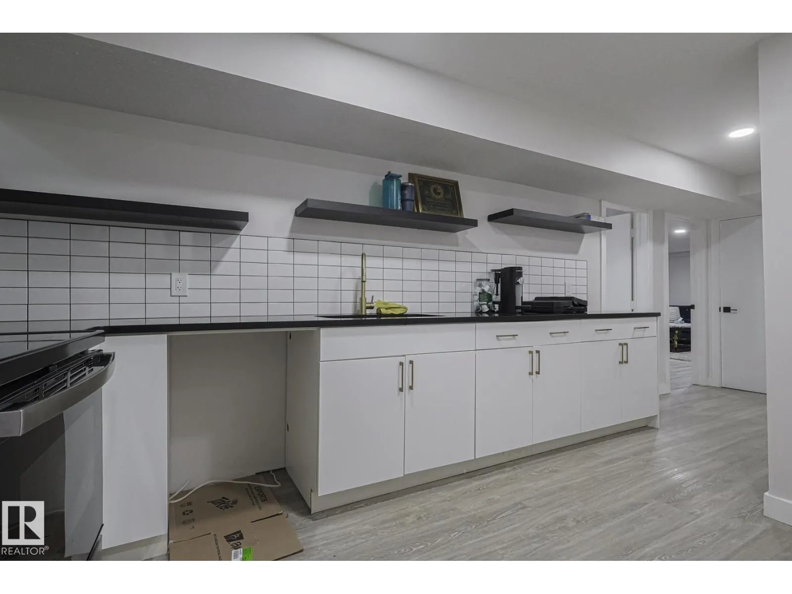 6224 136 AV NW