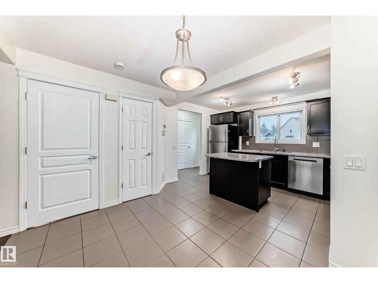 351 SECORD BV NW
