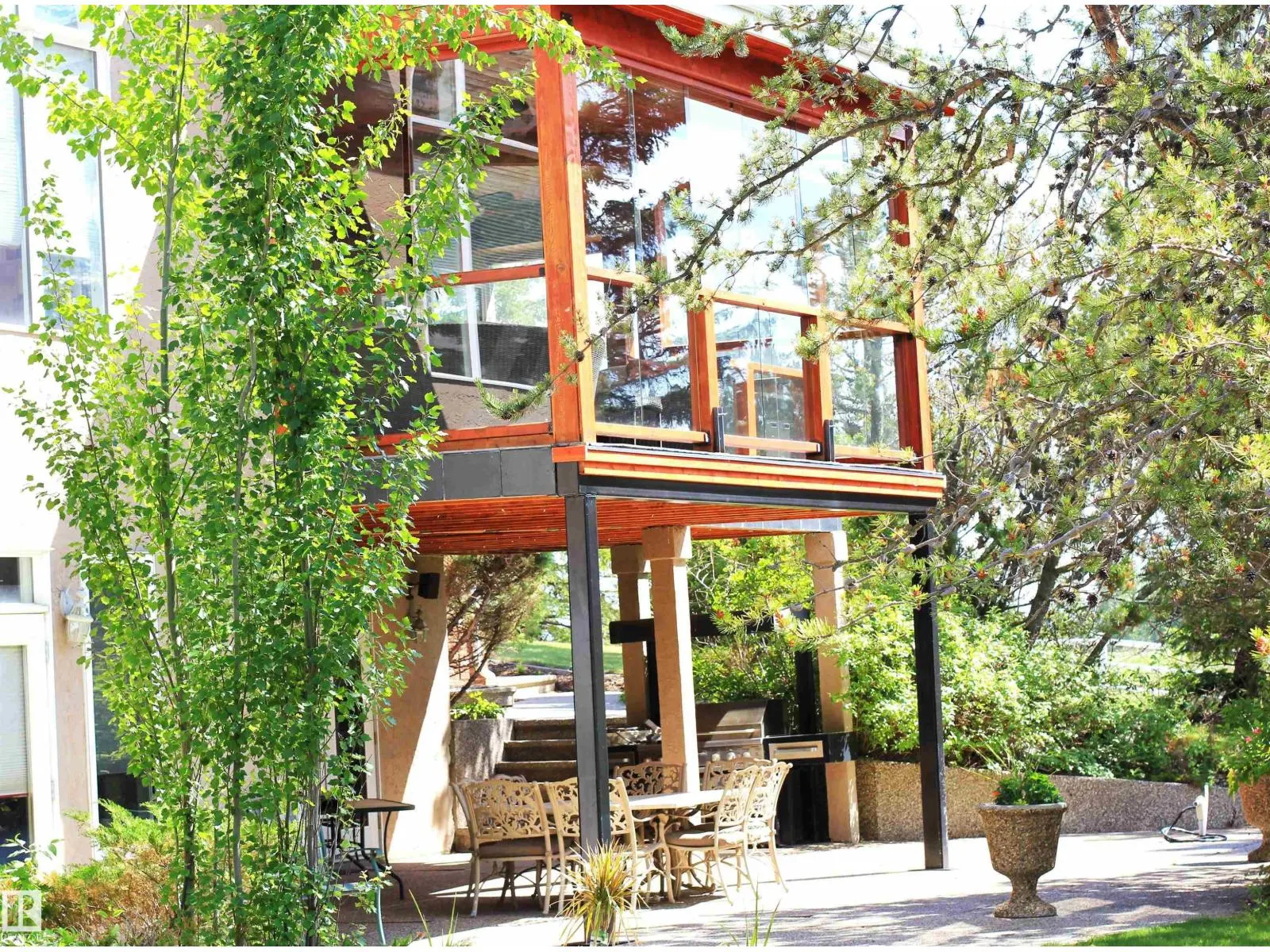 9610 167 ST SW