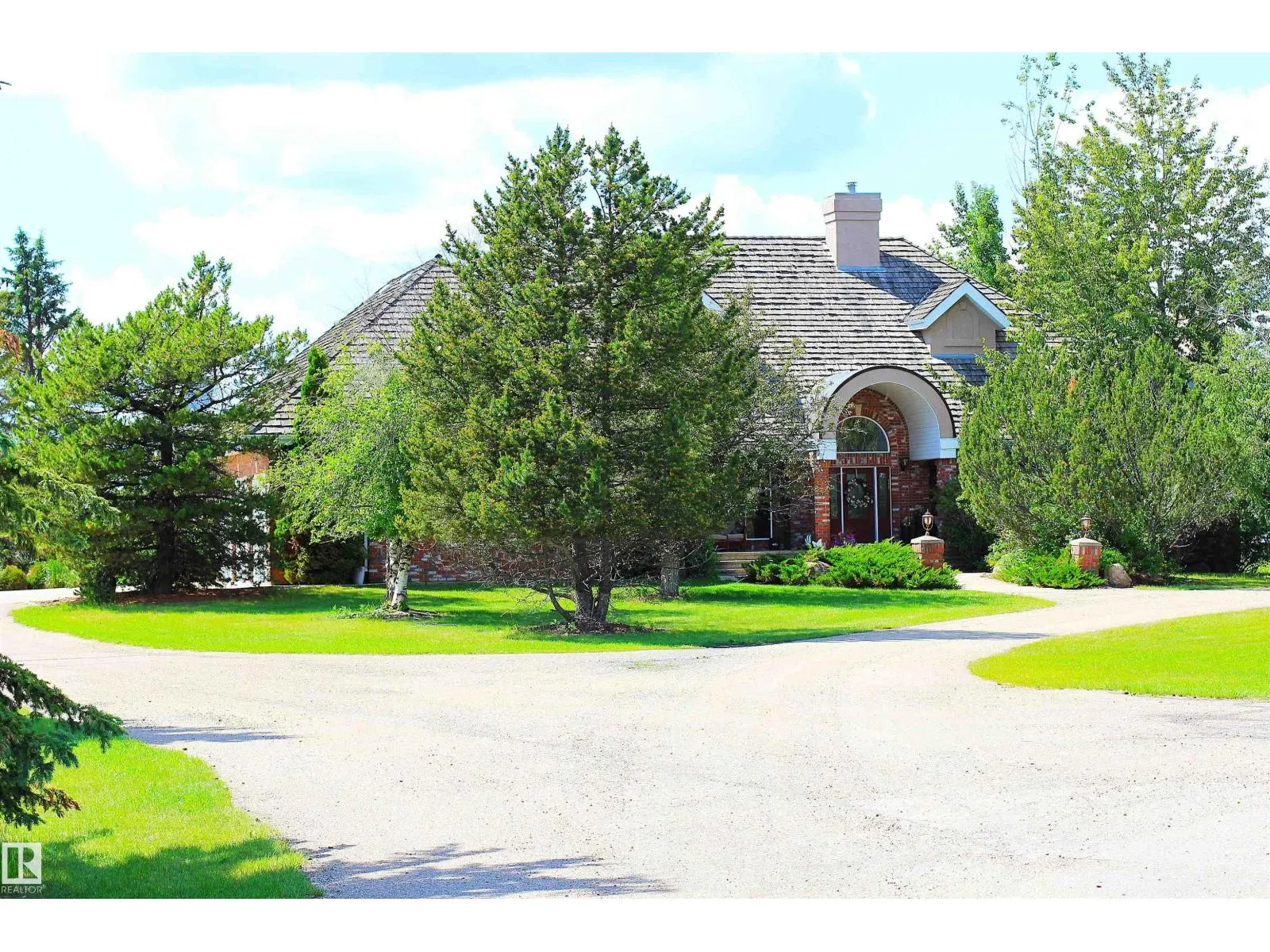 9610 167 ST SW