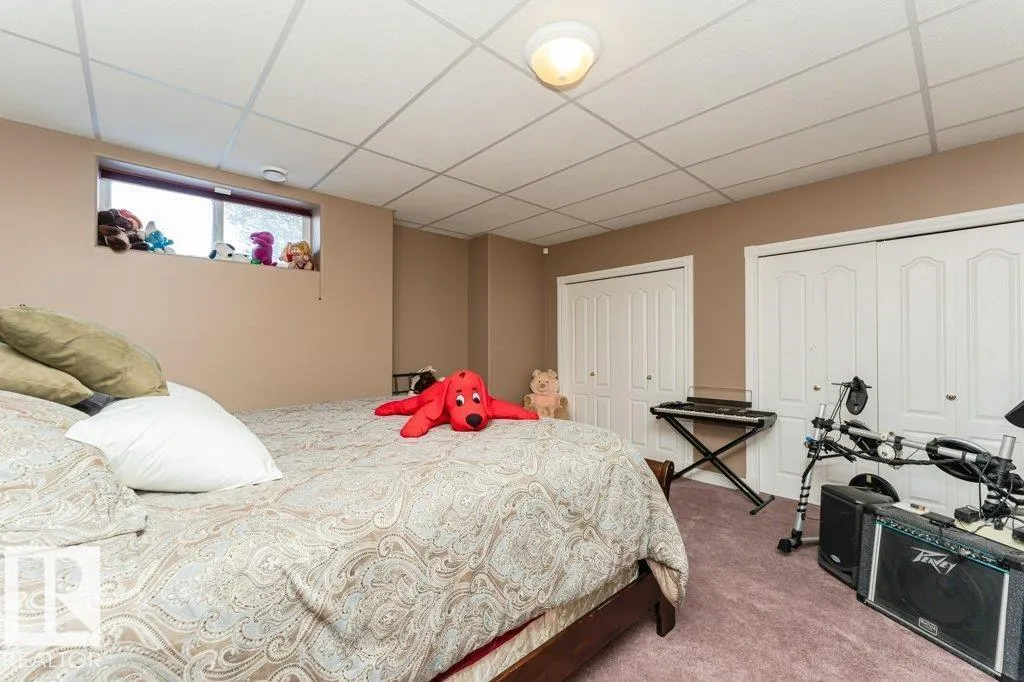 9610 167 ST SW