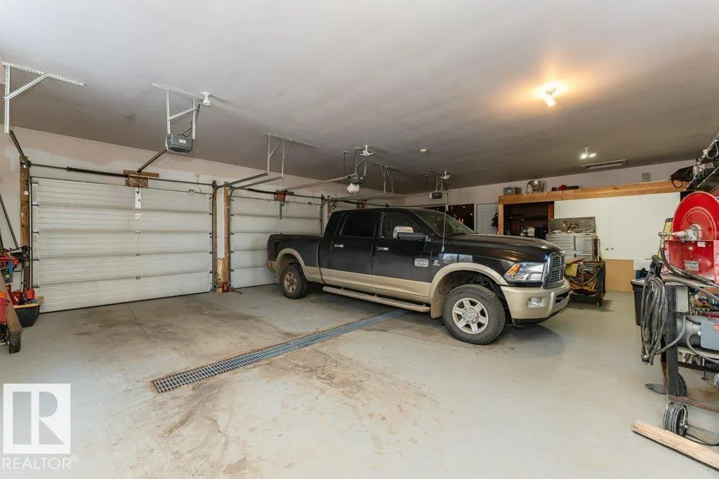 9610 167 ST SW