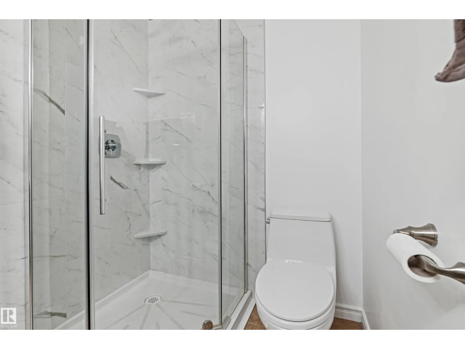 15703 78 ST NW
