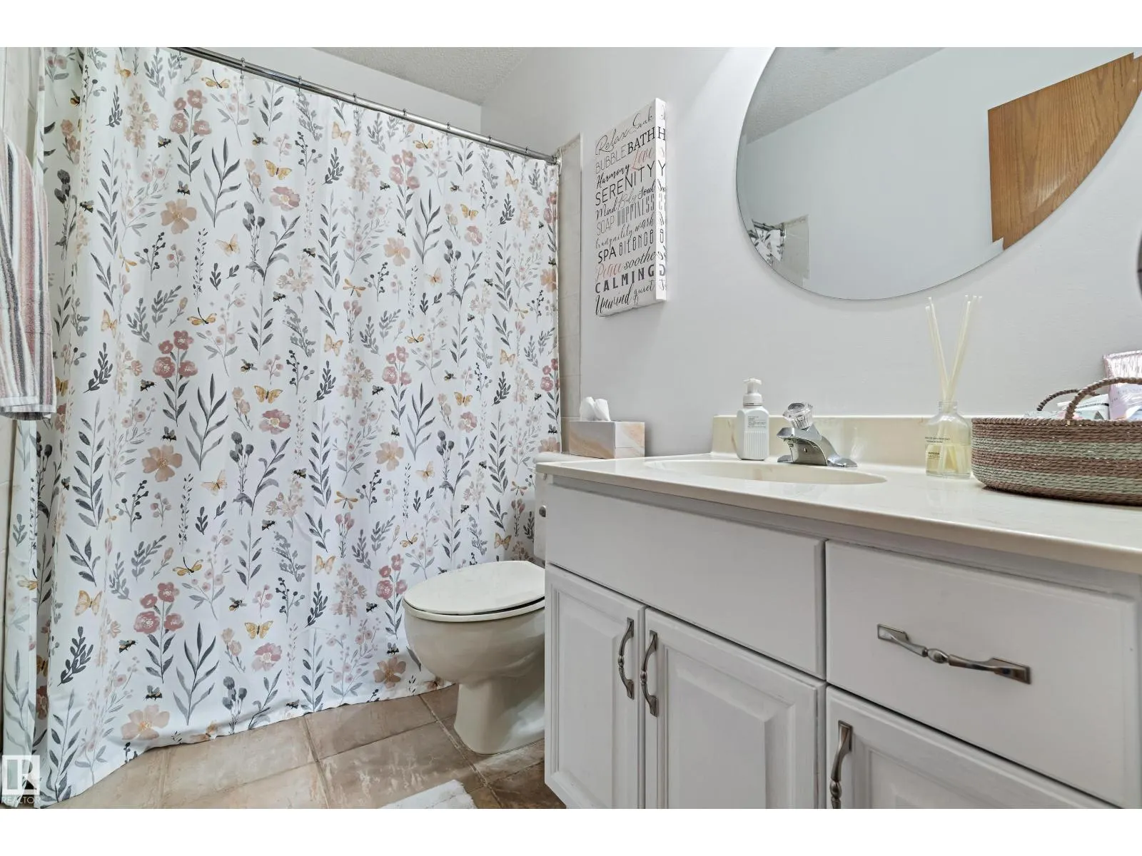 15703 78 ST NW