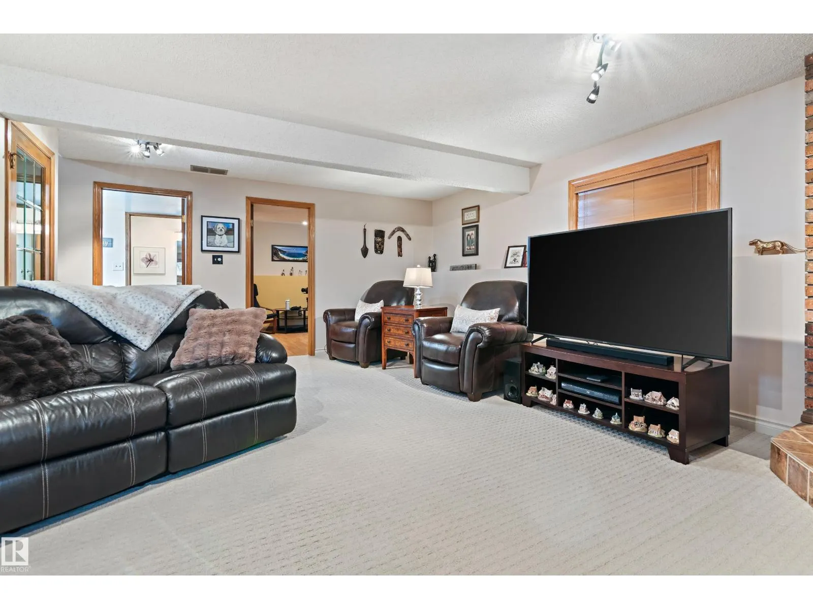 15703 78 ST NW