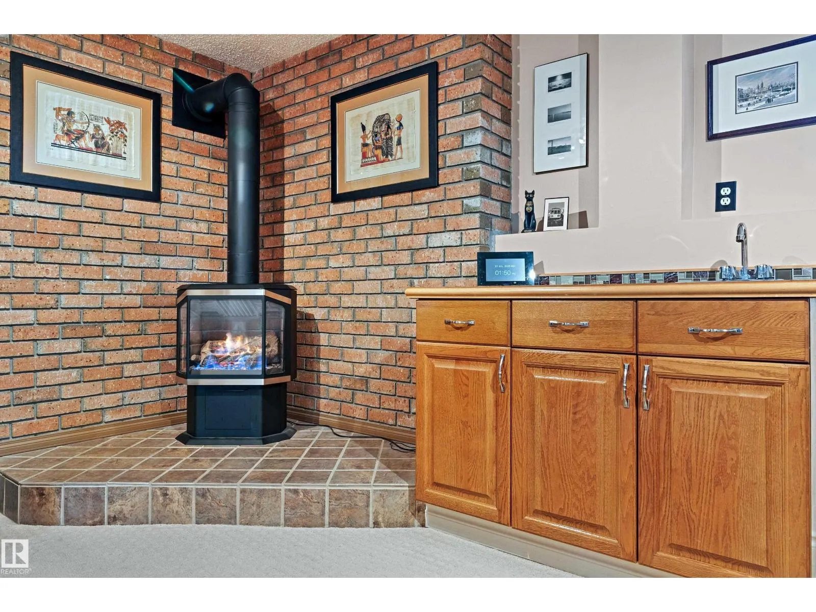 15703 78 ST NW