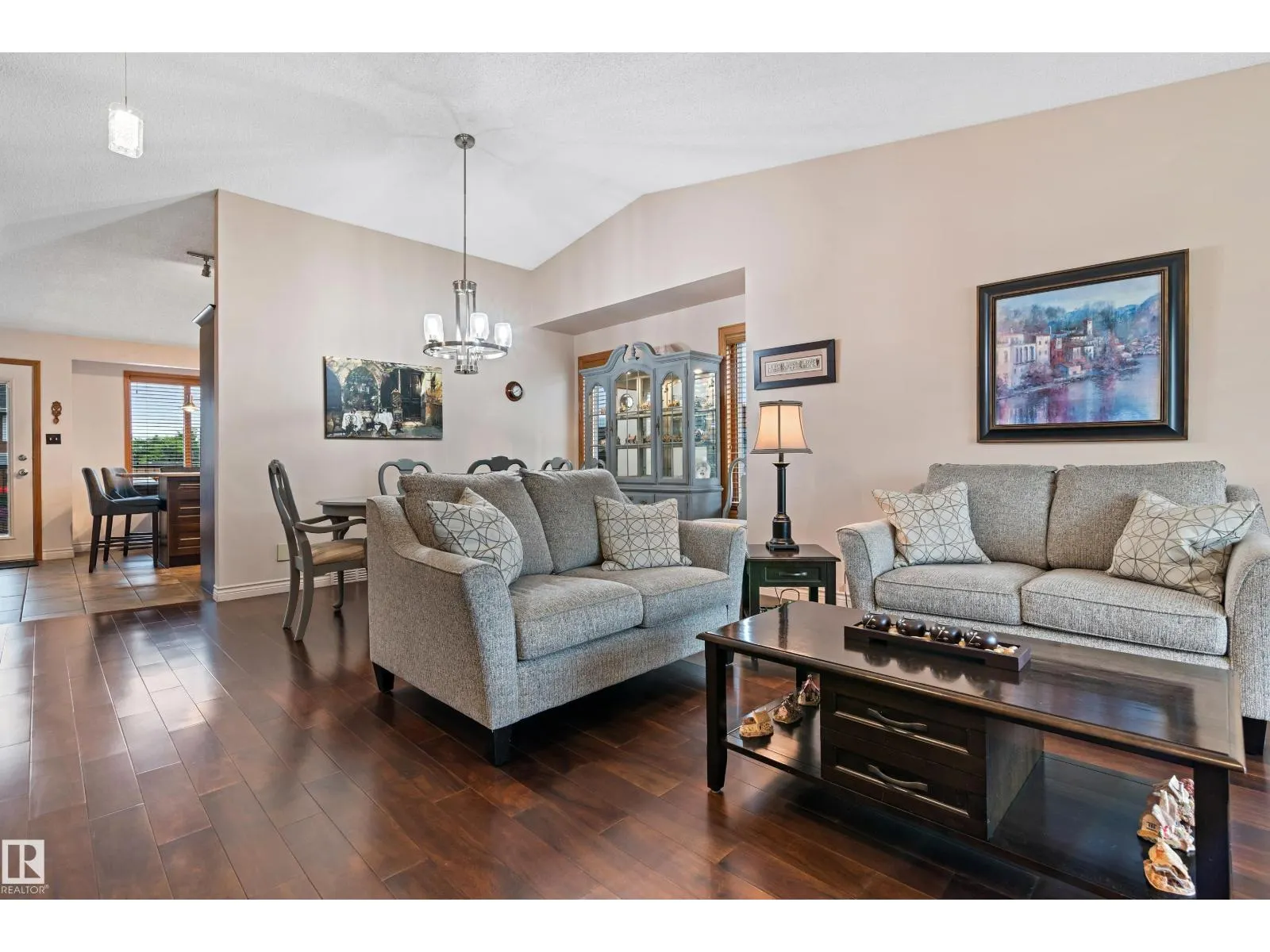 15703 78 ST NW