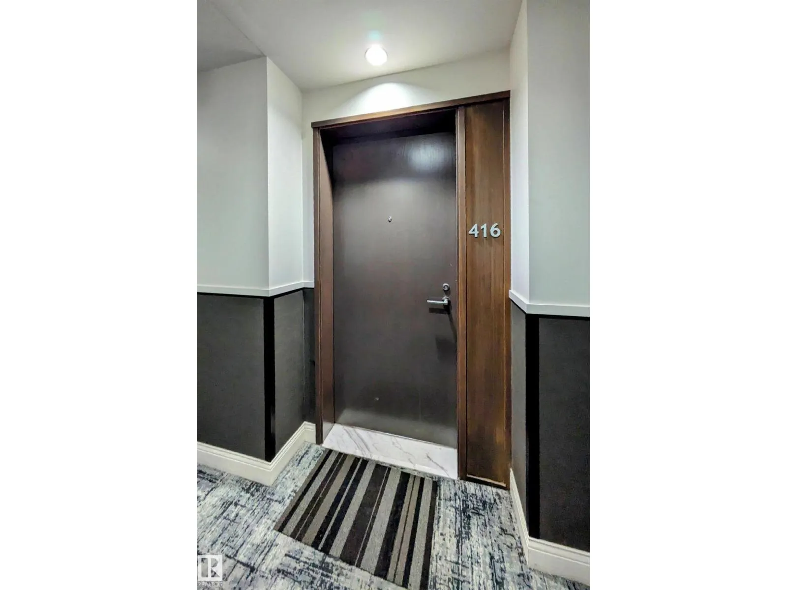#416 2510 109 ST NW