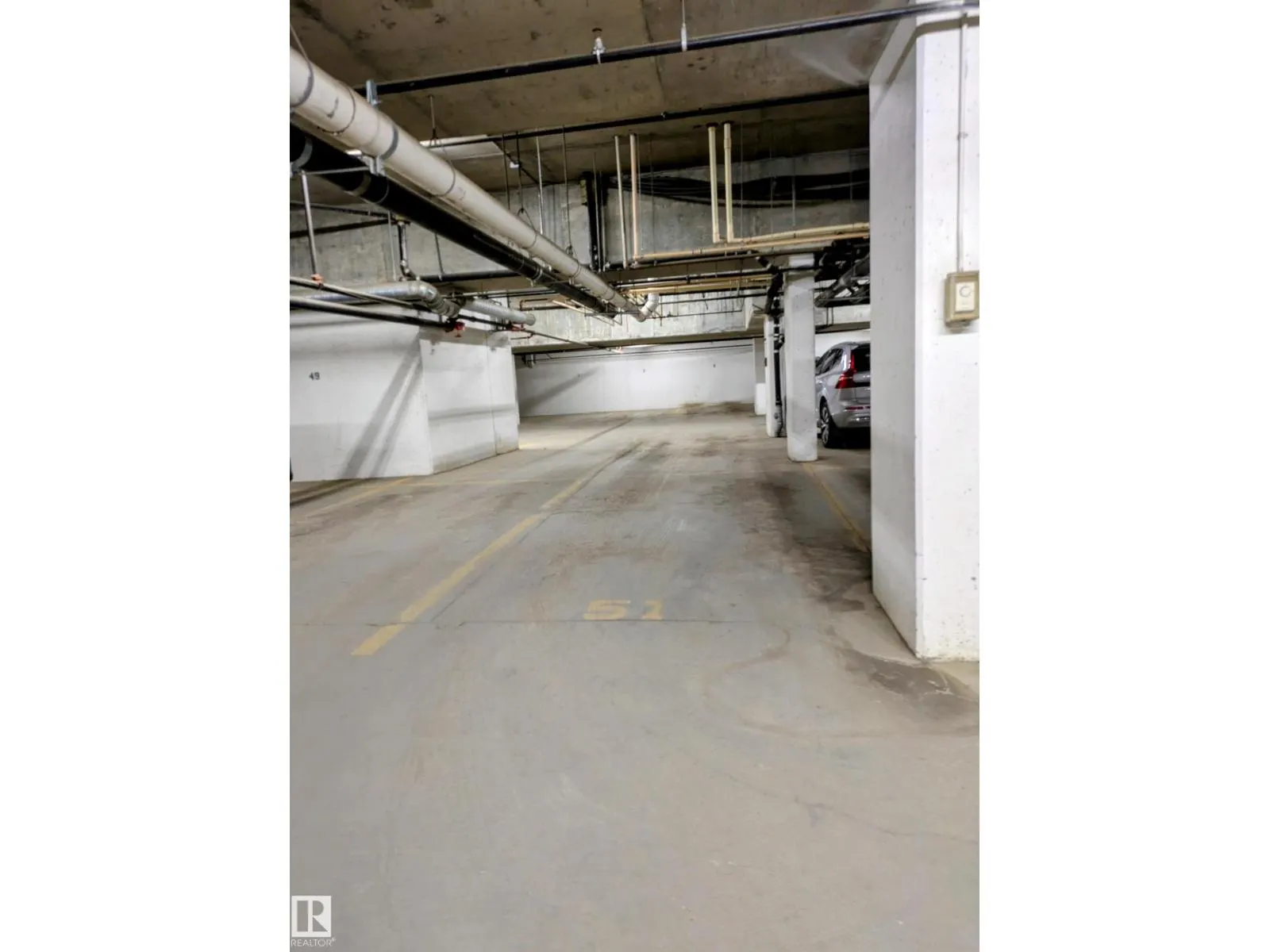 #416 2510 109 ST NW