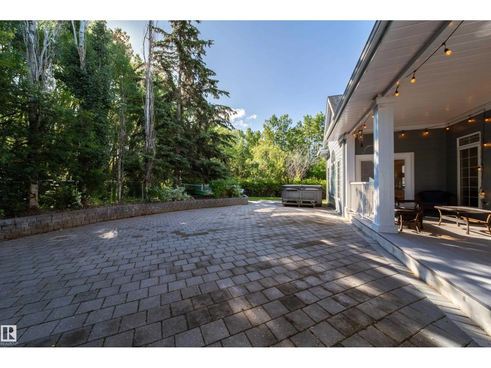2A Silver Beach RD