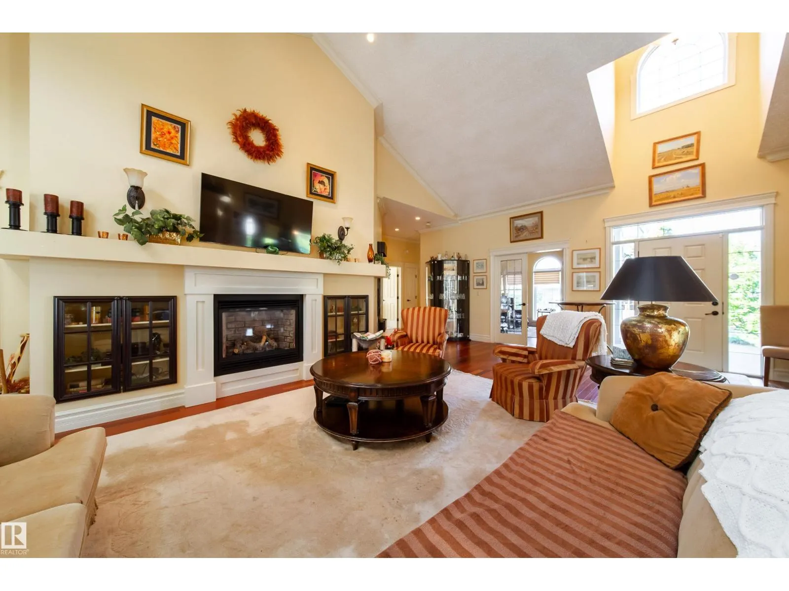 2A Silver Beach RD