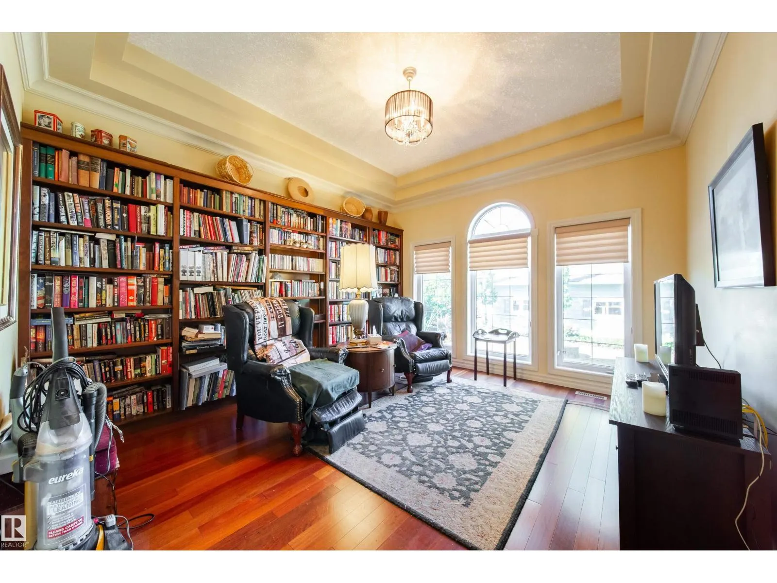 2A Silver Beach RD