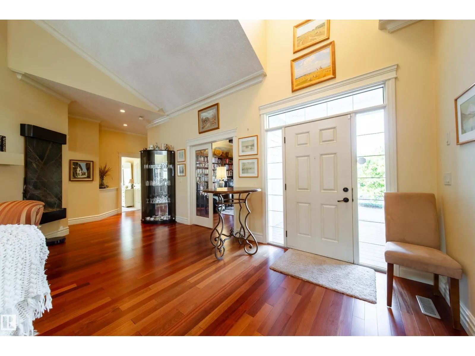 2A Silver Beach RD