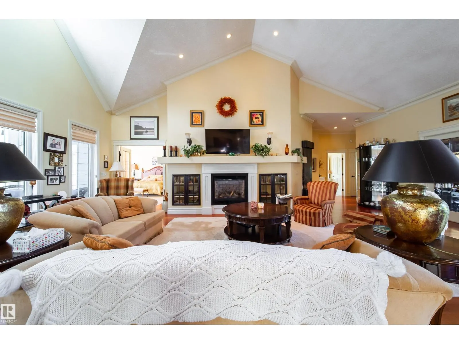 2A Silver Beach RD