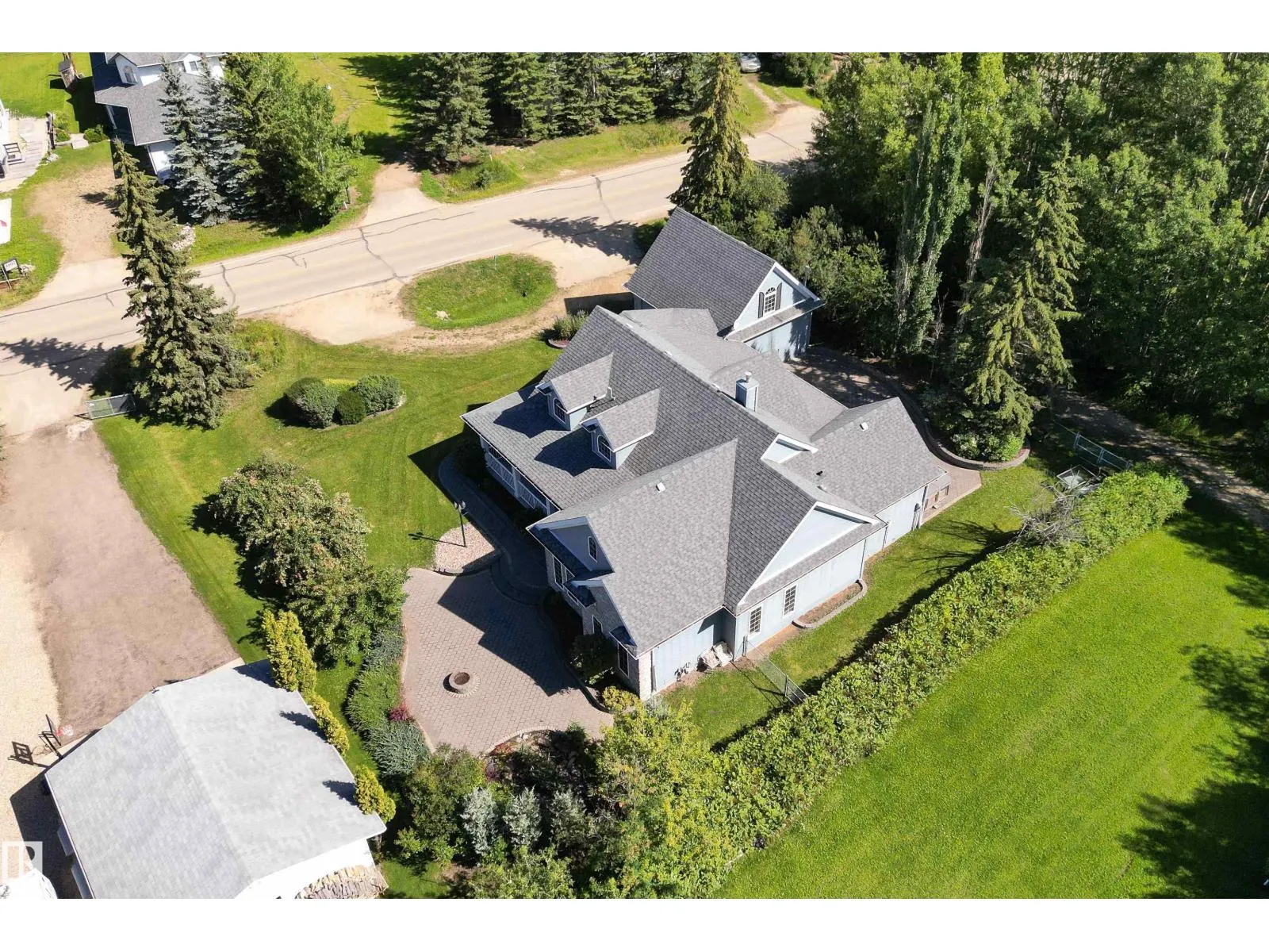 2A Silver Beach RD