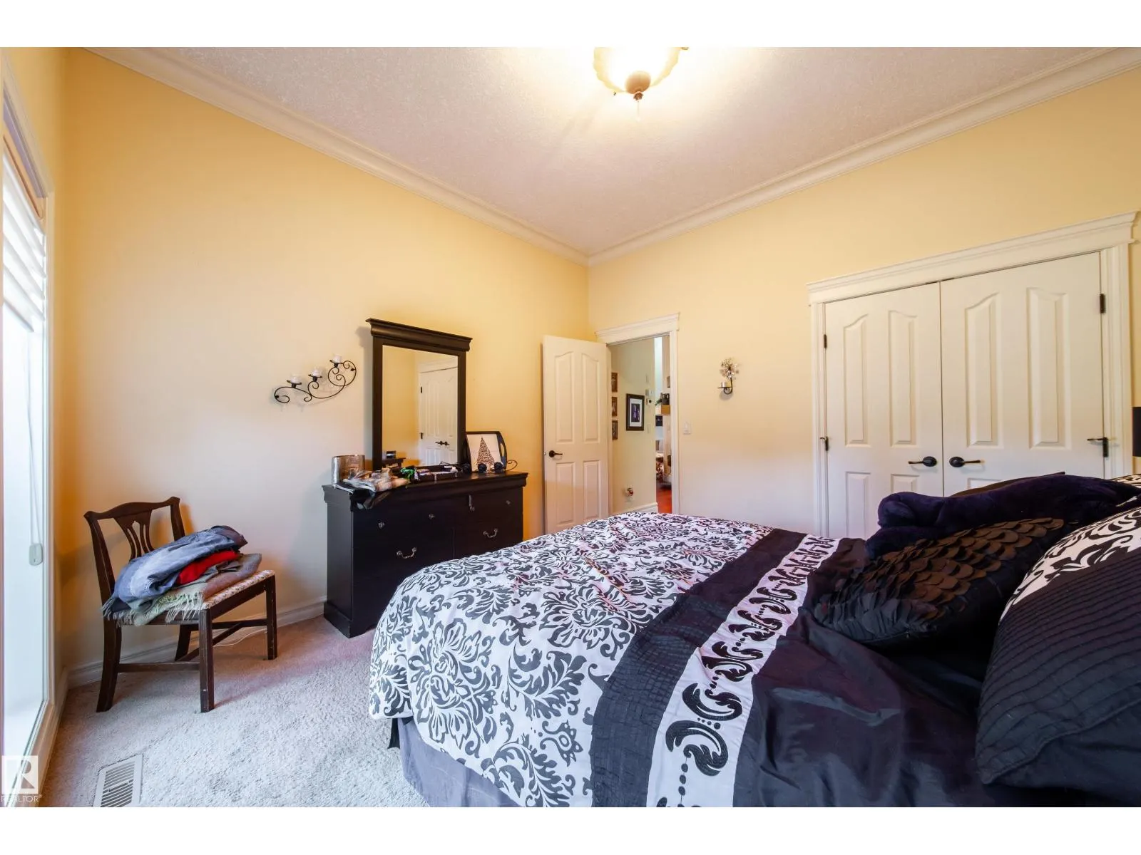2A Silver Beach RD