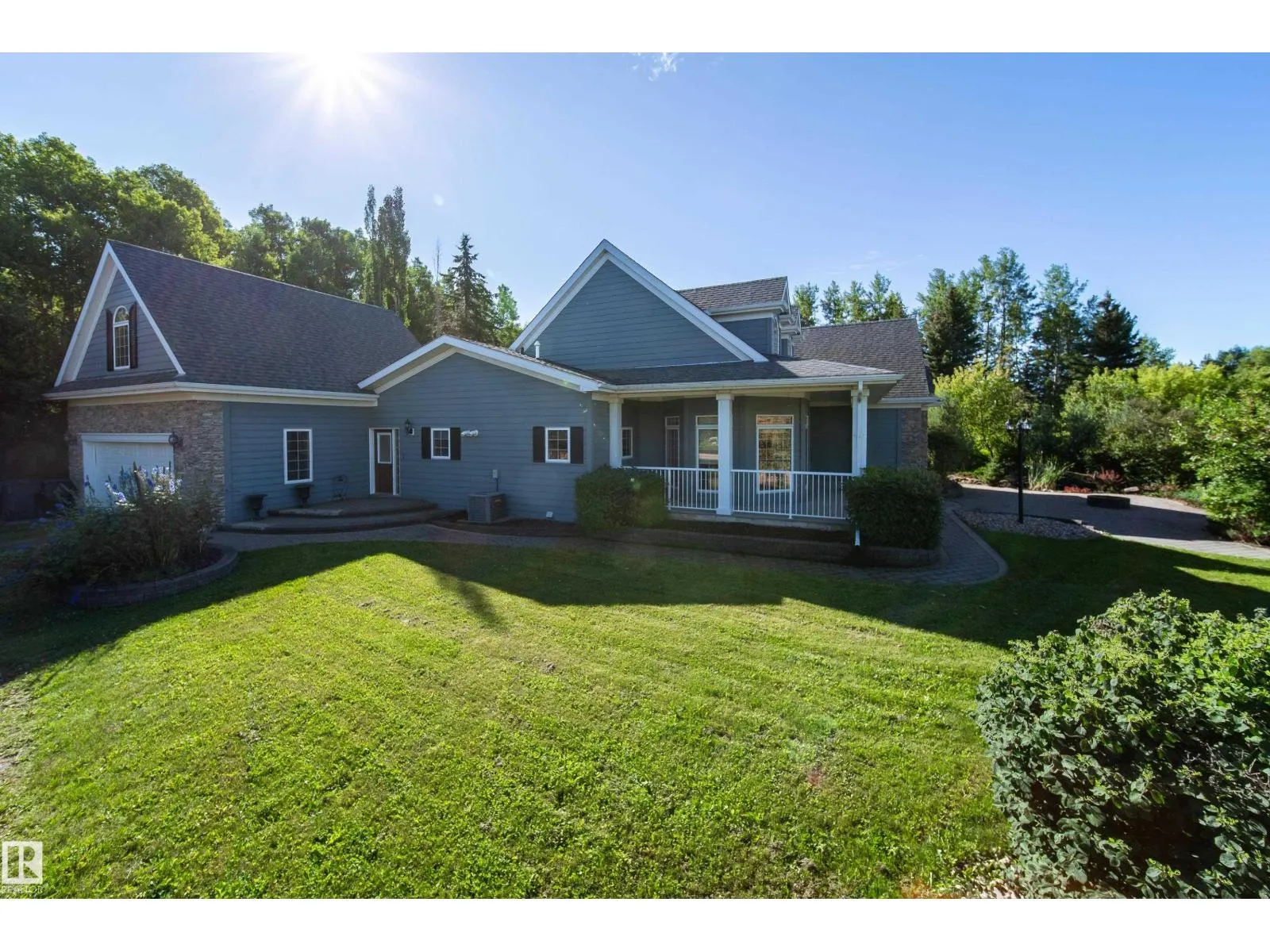 2A Silver Beach RD