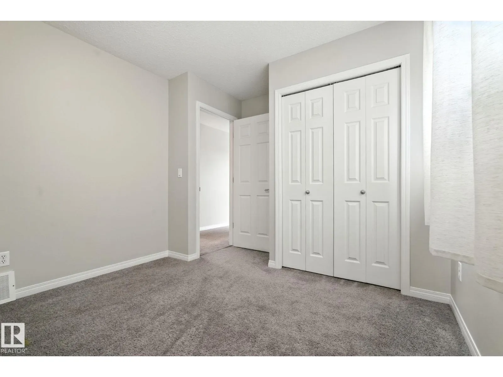 #94 11 CLOVER BAR LN