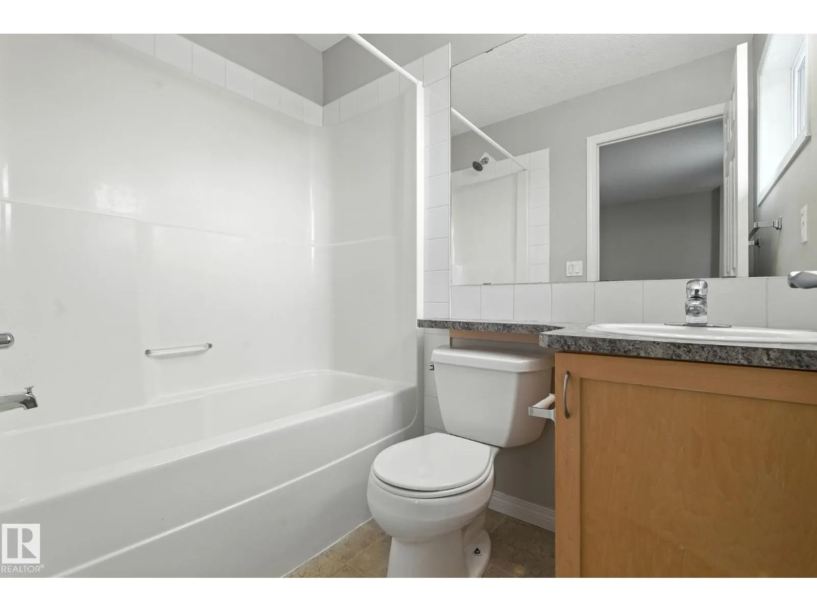 #94 11 CLOVER BAR LN