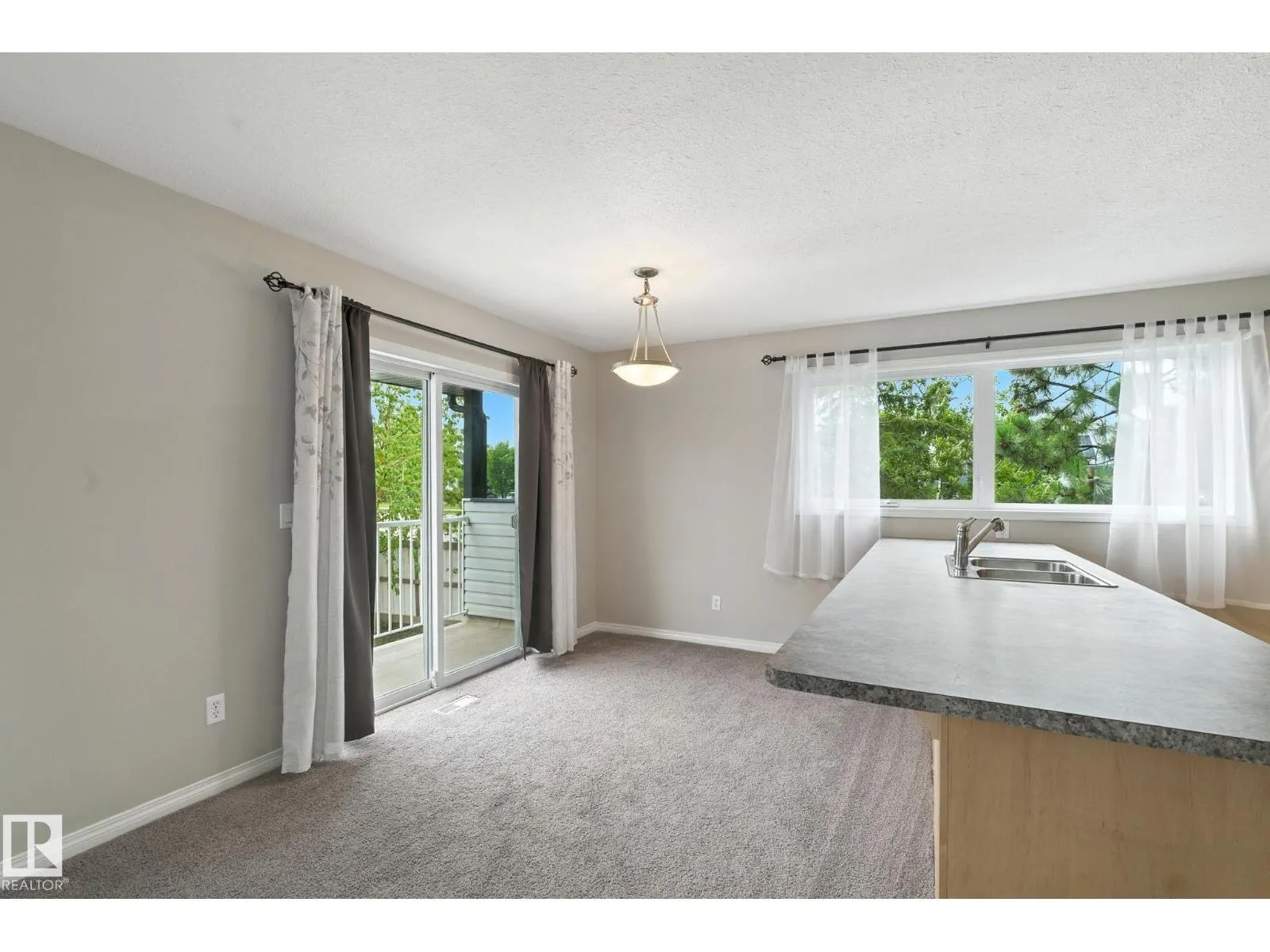 #94 11 CLOVER BAR LN