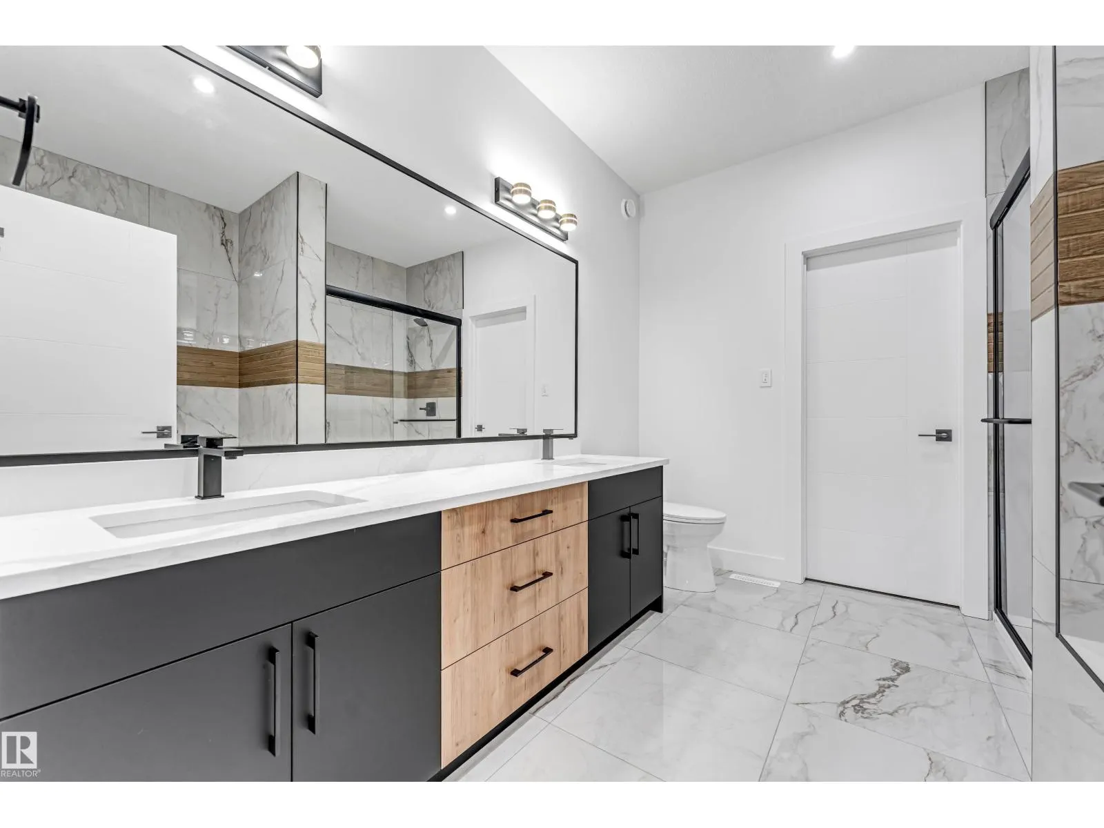 4731 168 AV NW