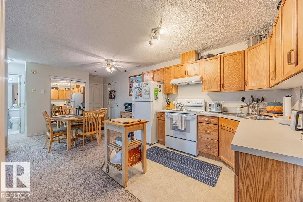 #314 16303 95 ST NW