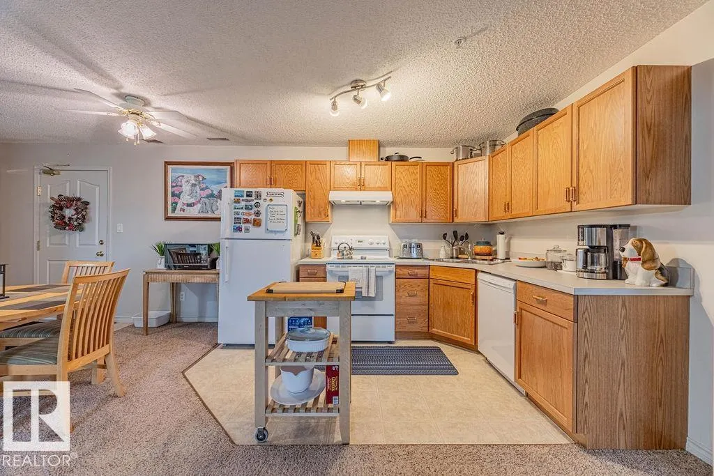#314 16303 95 ST NW