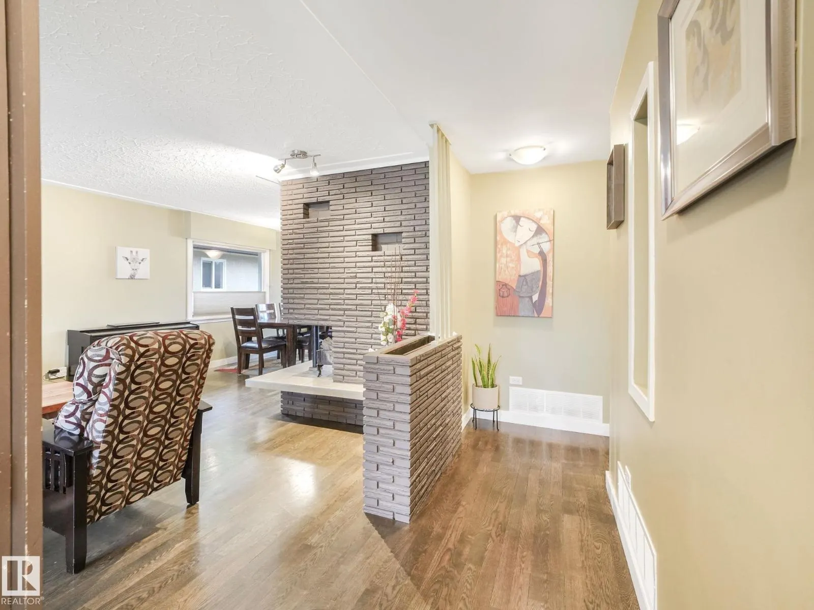 9508 148 ST NW