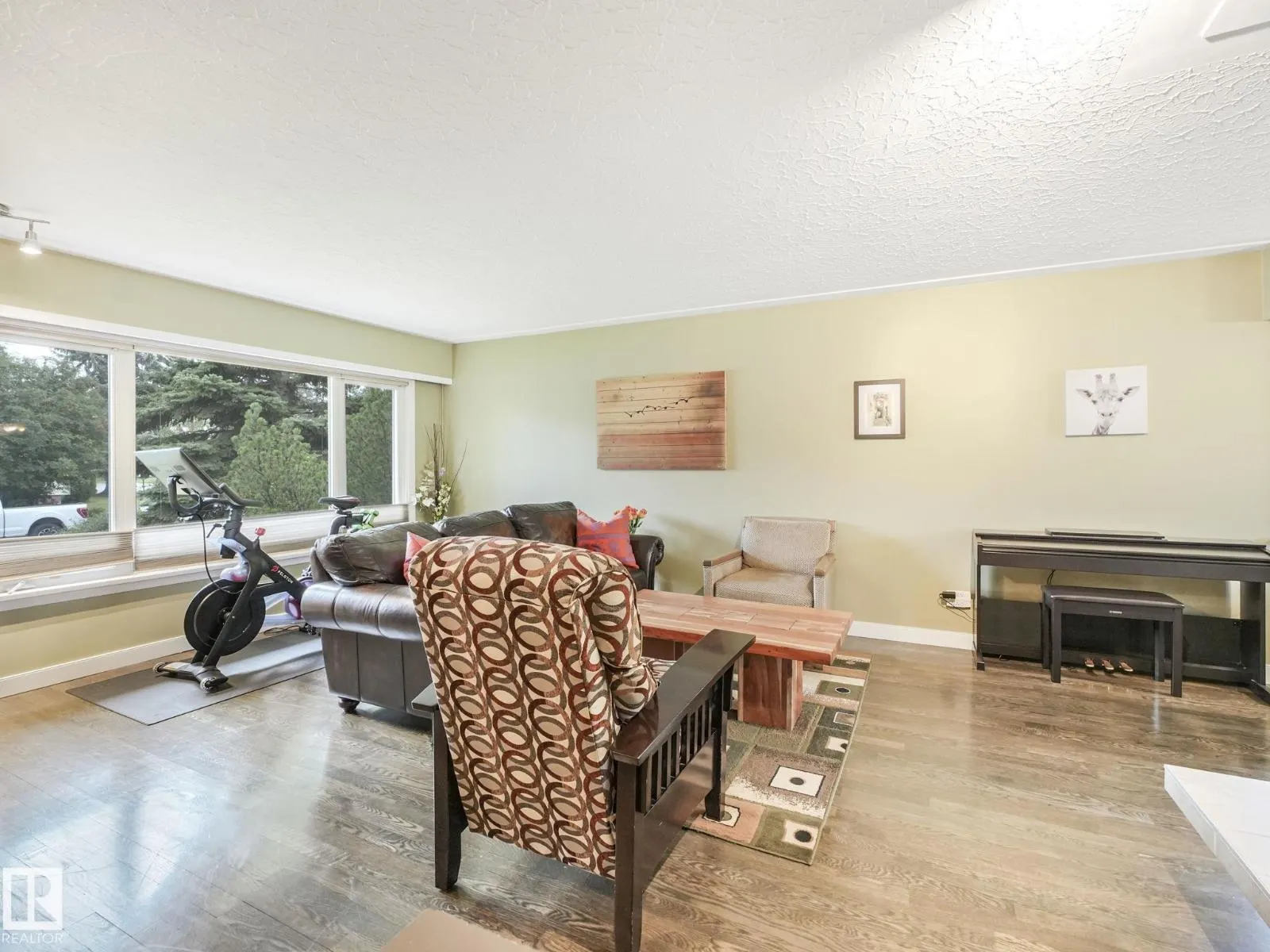 9508 148 ST NW