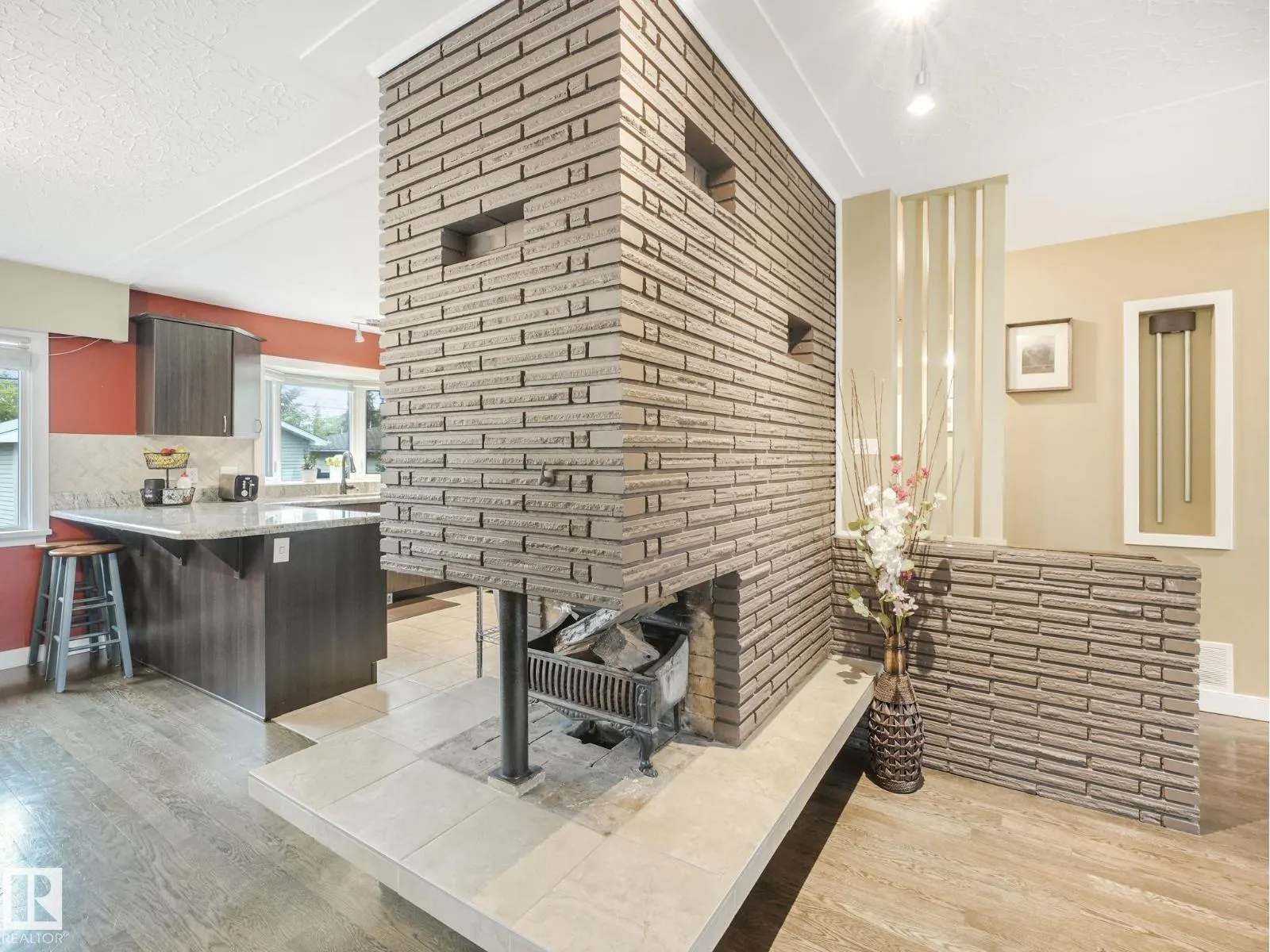 9508 148 ST NW