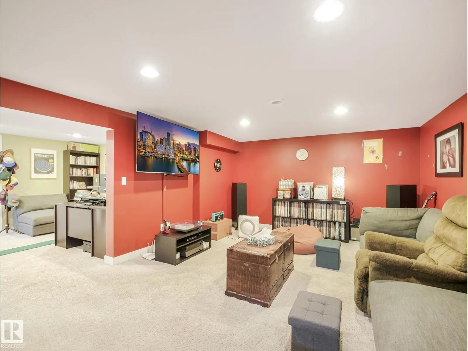 9508 148 ST NW