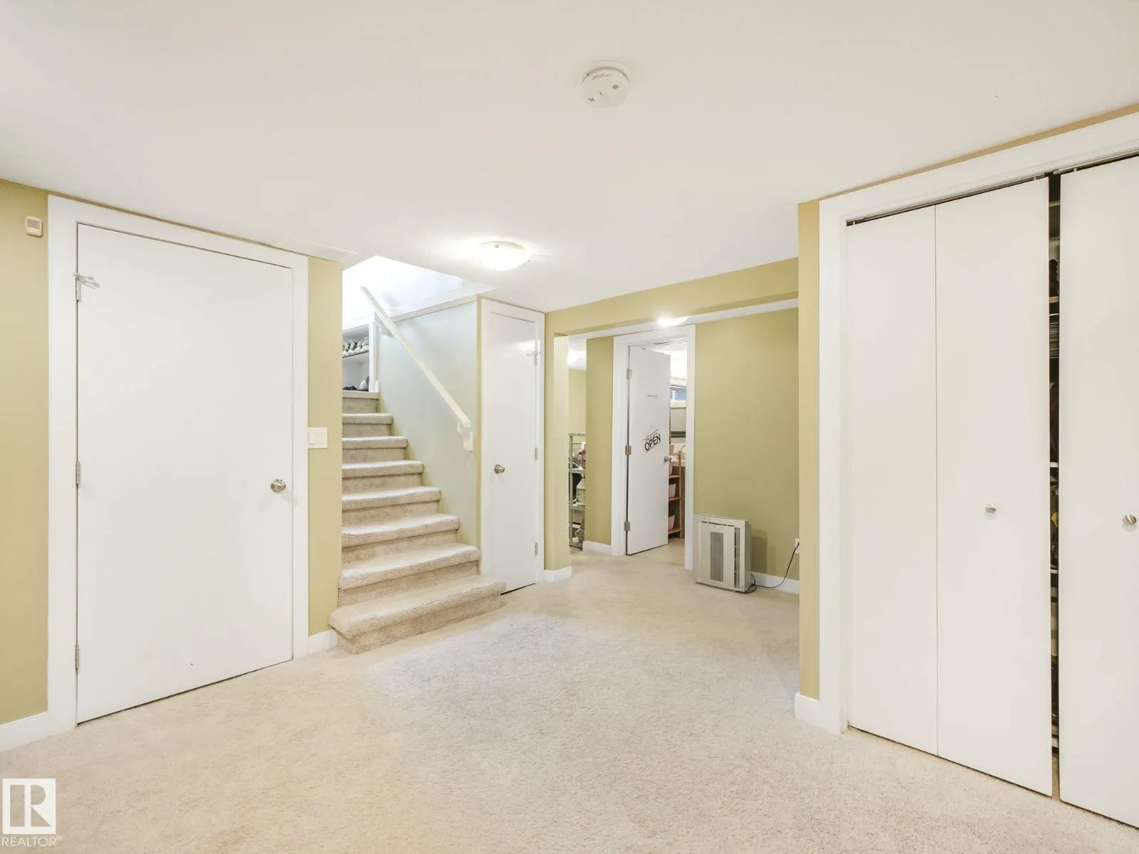 9508 148 ST NW