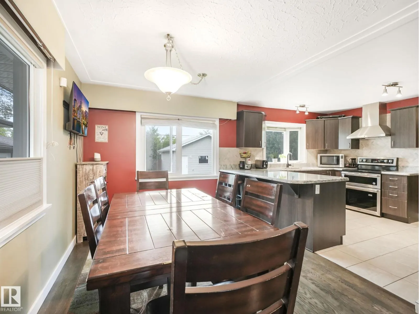 9508 148 ST NW