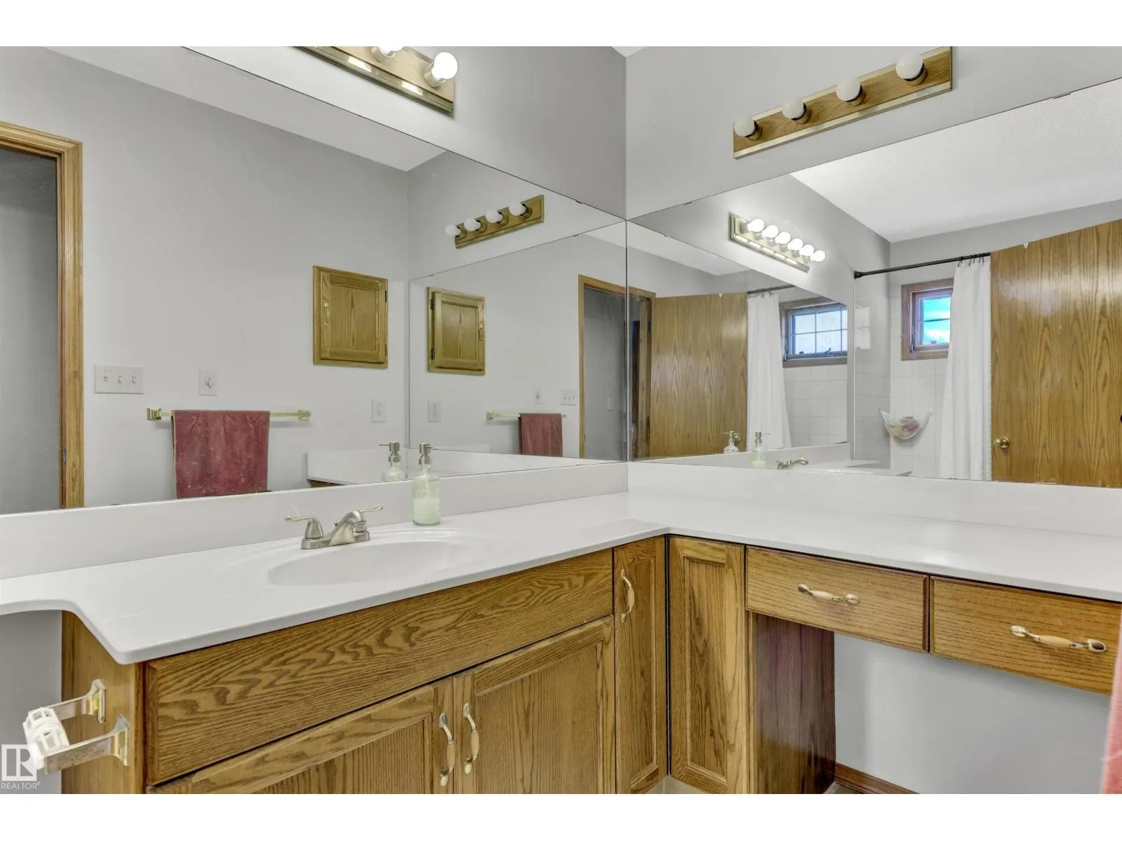 15240 59A ST NW