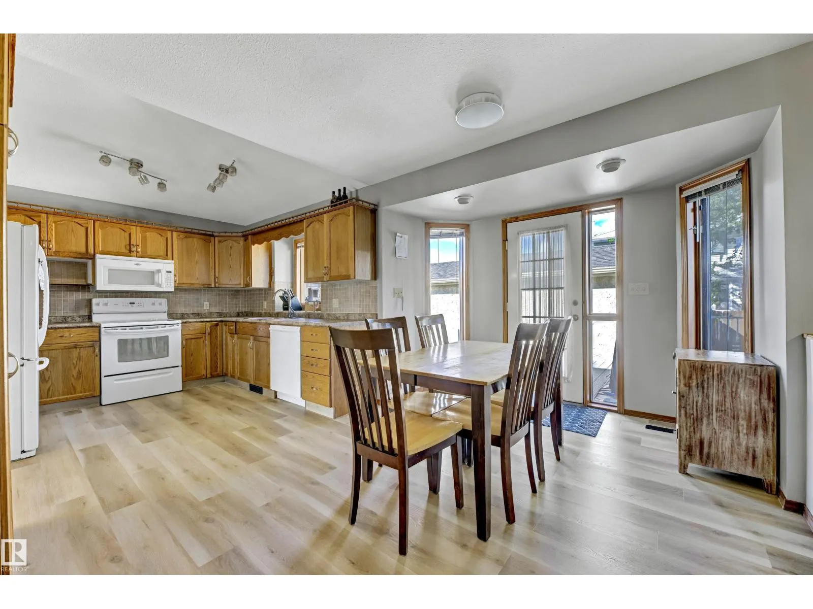 15240 59A ST NW